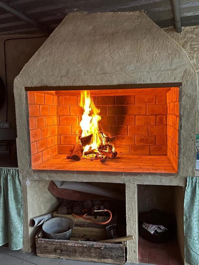 Villa Rural Con Amplia Piscina Campillo de Altobuey Екстериор снимка